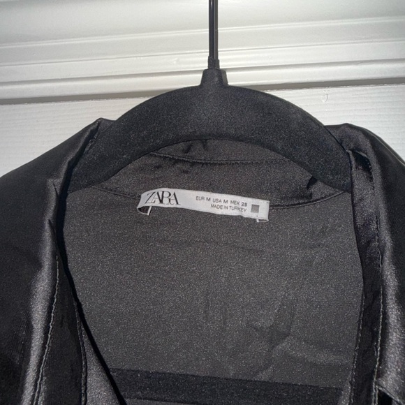 NWOT Zara Top - Picture 3 of 3